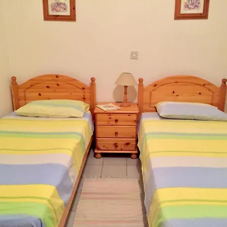 With Large Pool Apartman Limassol